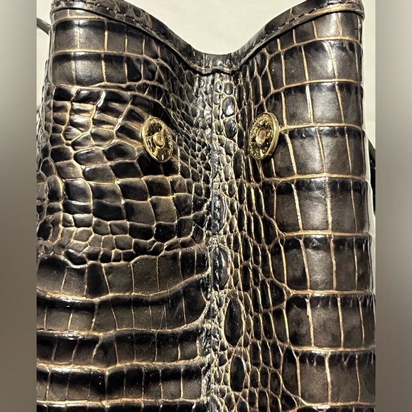 BRAHMIN JULIAN GRAPHITE W GOLD ACCT-MELBOURNE CROC EMBOSSED LEATHER SHOULDER BAG - Picture 9 of 15
